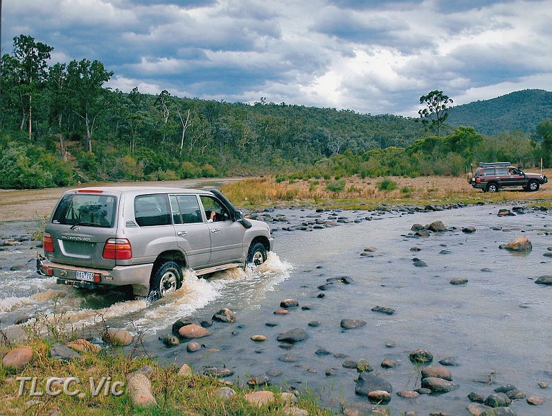 2006-Jacksons Crossing-Snowy River-(Photo by Graeme Robertson).jpg